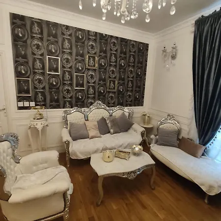 Cosy Flat 8e Champs-elysees Appartamento